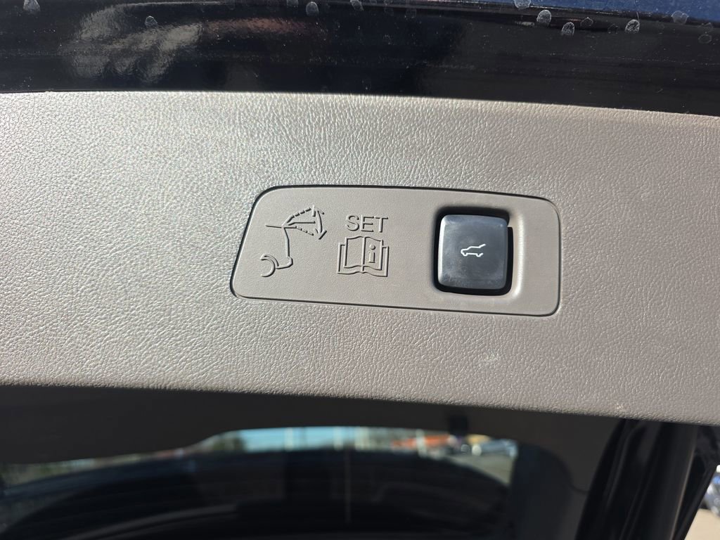 Used 2022 Lincoln Corsair AWD w/ Equipment Group 101A image 24