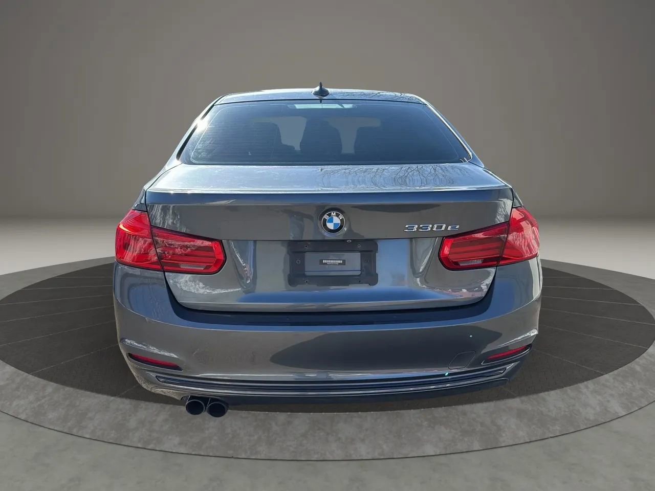Used 2018 BMW 330e 330e iPerformance Sedan 4D image 6