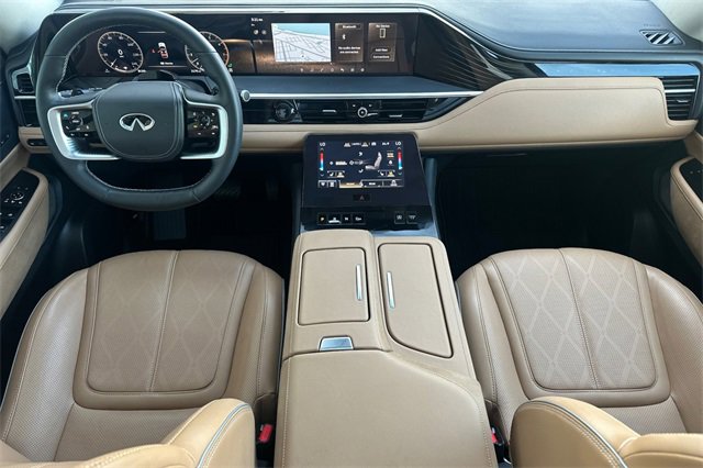 Used 2025 INFINITI QX80 Sensory image 16