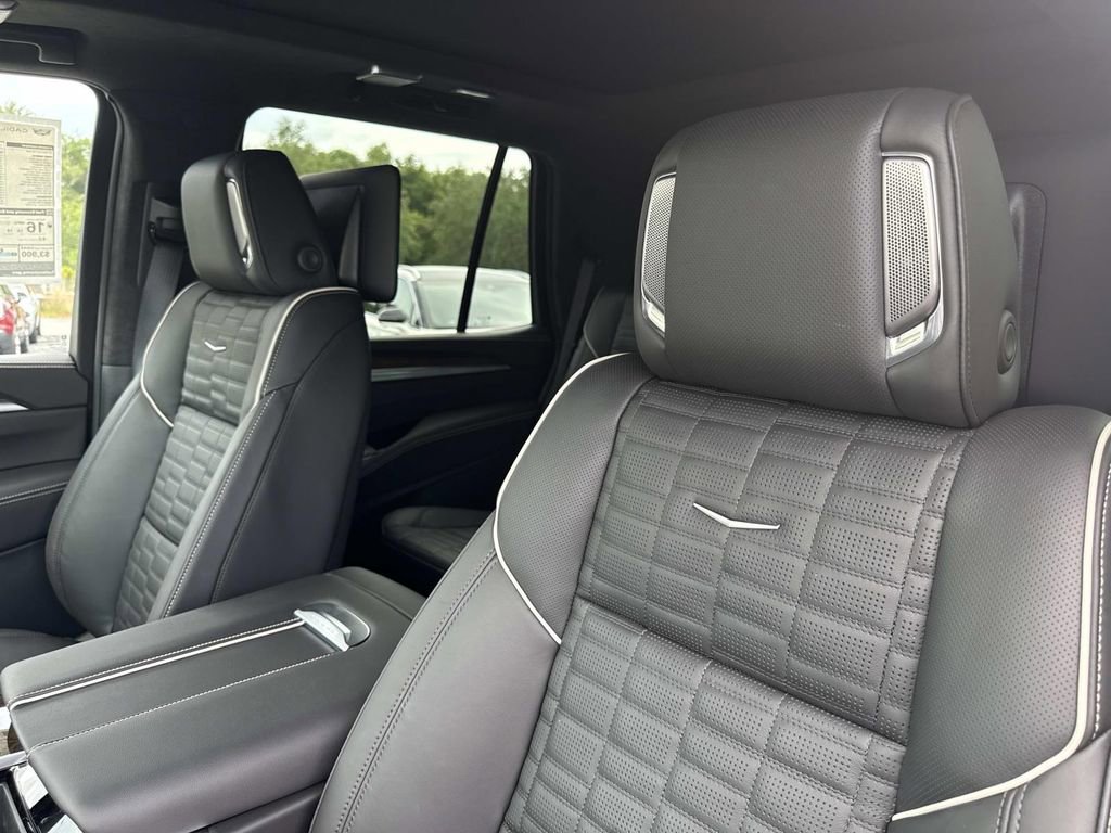 New 2026 Cadillac Escalade Platinum Sport AWD/4WD image 22