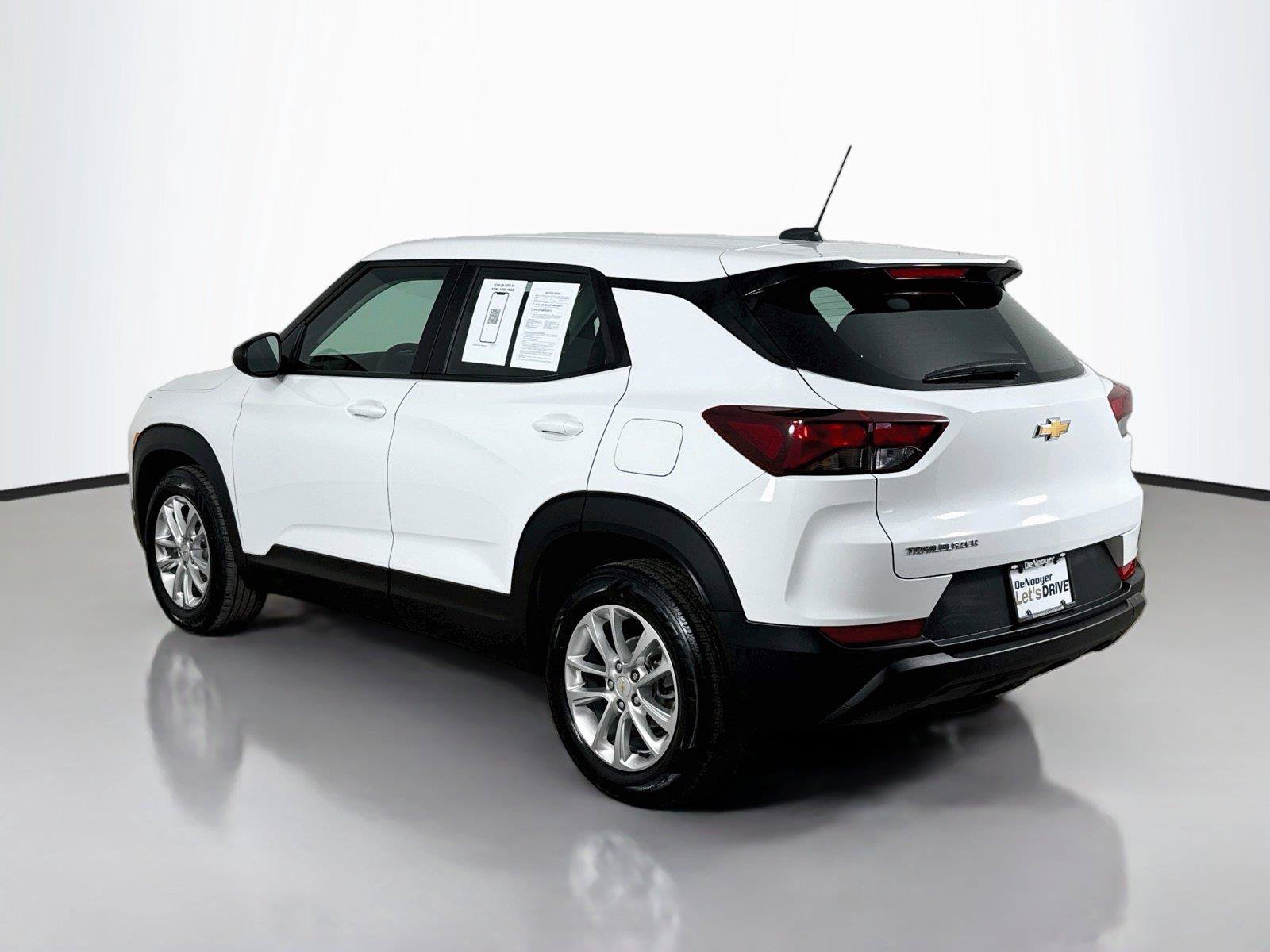 Used 2024 Chevrolet TrailBlazer LS FWD image 10