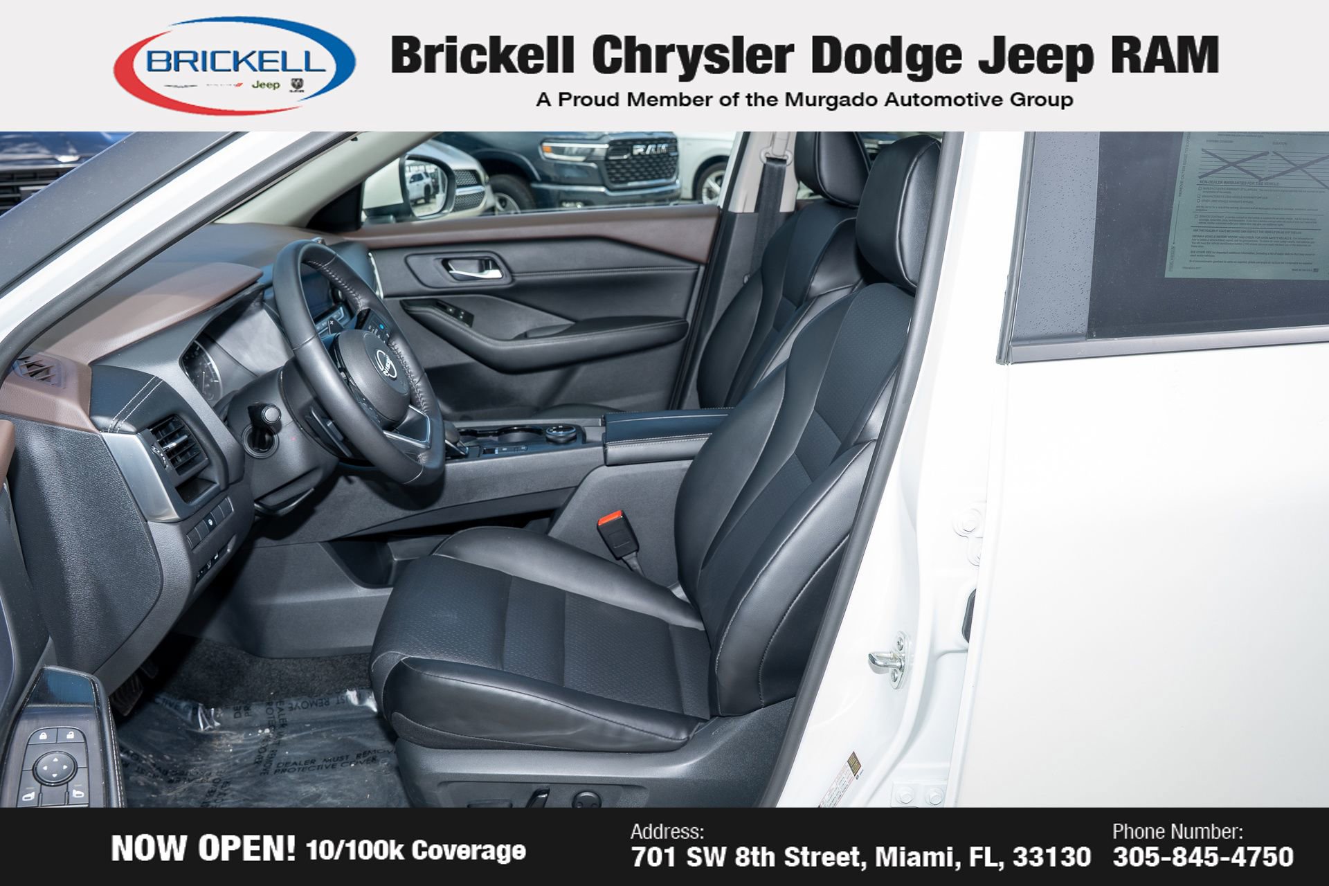 Used 2023 Nissan Rogue SV w/ SV Premium B Package image 16