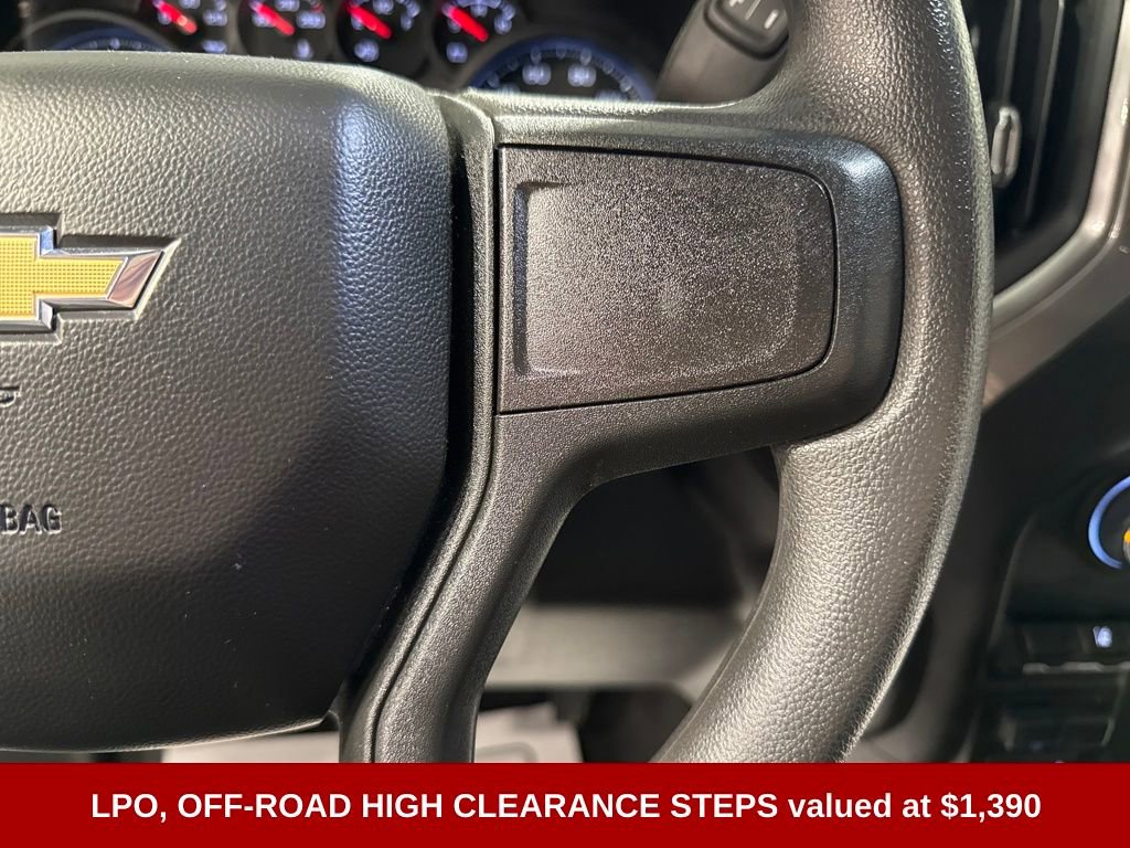 Used 2024 Chevrolet Silverado 2500 Custom w/ Custom Value Package AWD/4WD image 4