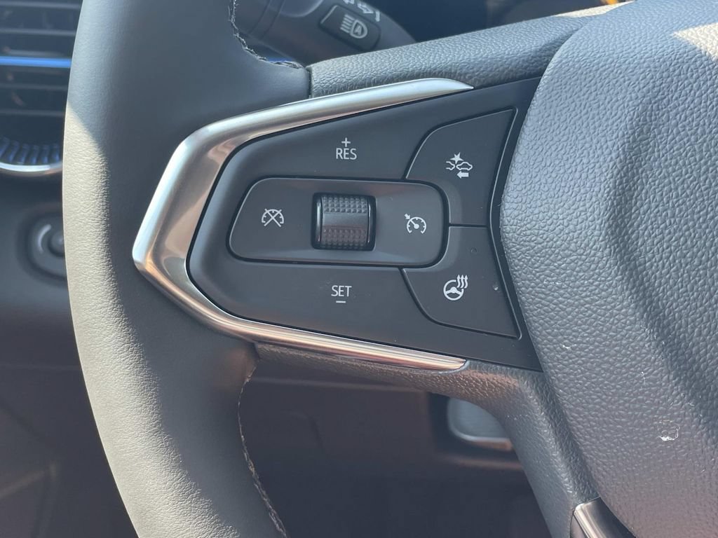 New 2026 Chevrolet Trax LT w/ Driver Confidence Package FWD image 24