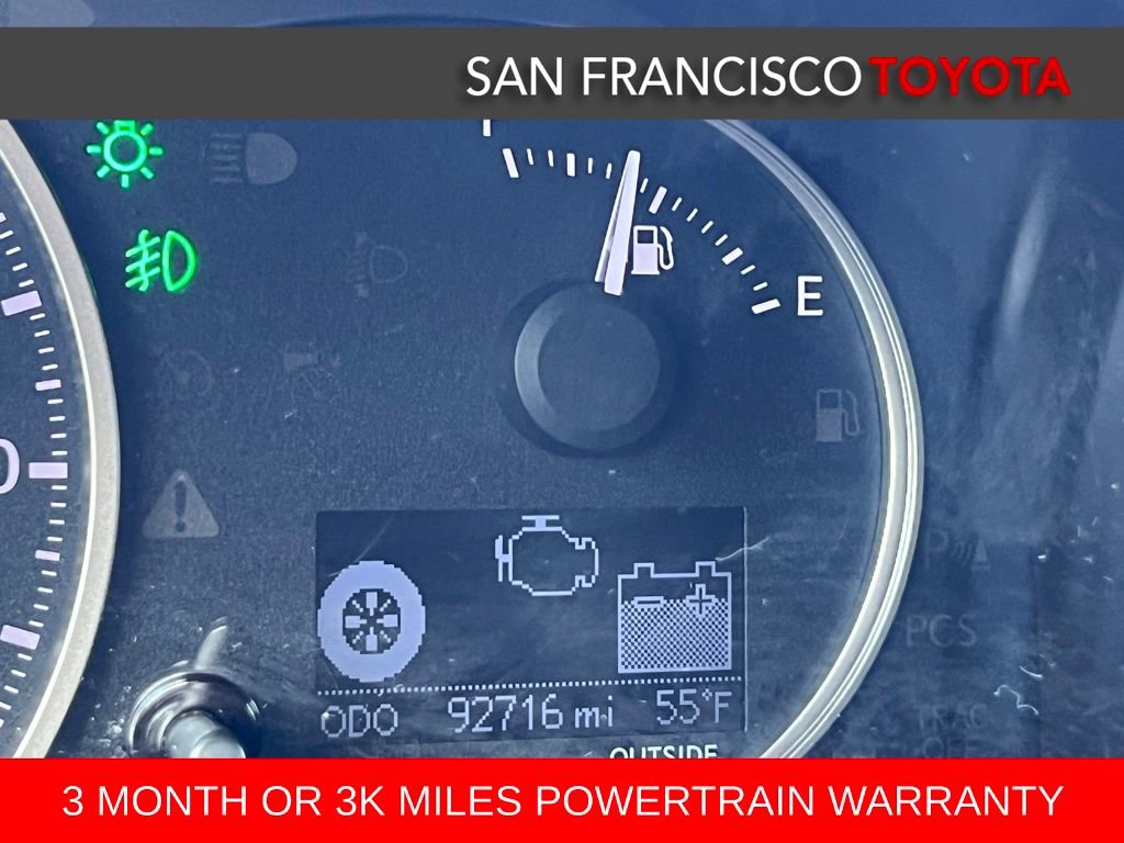 Used 2017 Lexus CT 200h image 31