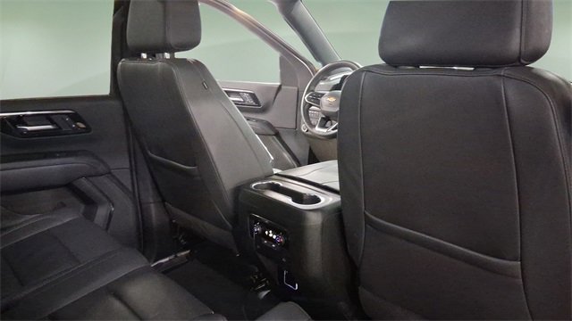 Used 2025 Chevrolet Tahoe LT image 16