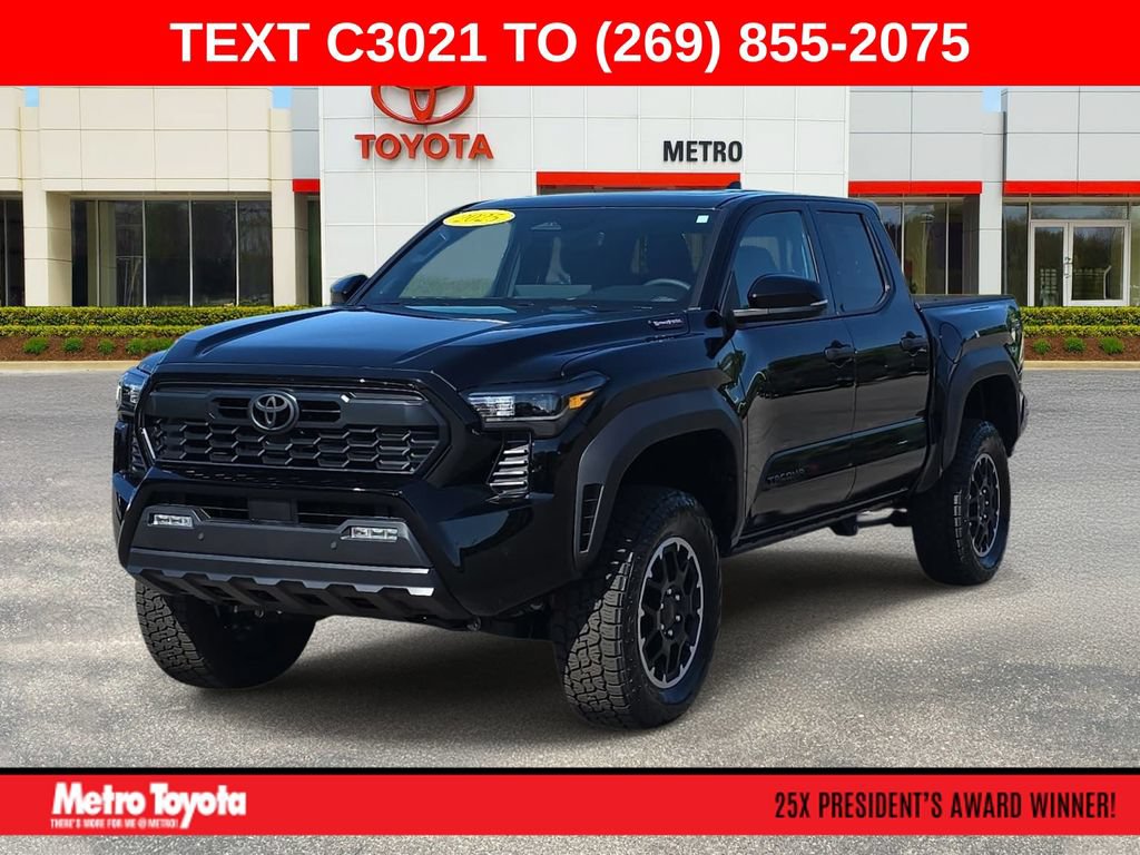 Used 2025 Toyota Tacoma TRD Off-Road w/ TRD Off Road Upgrade Package AWD/4WD image 1