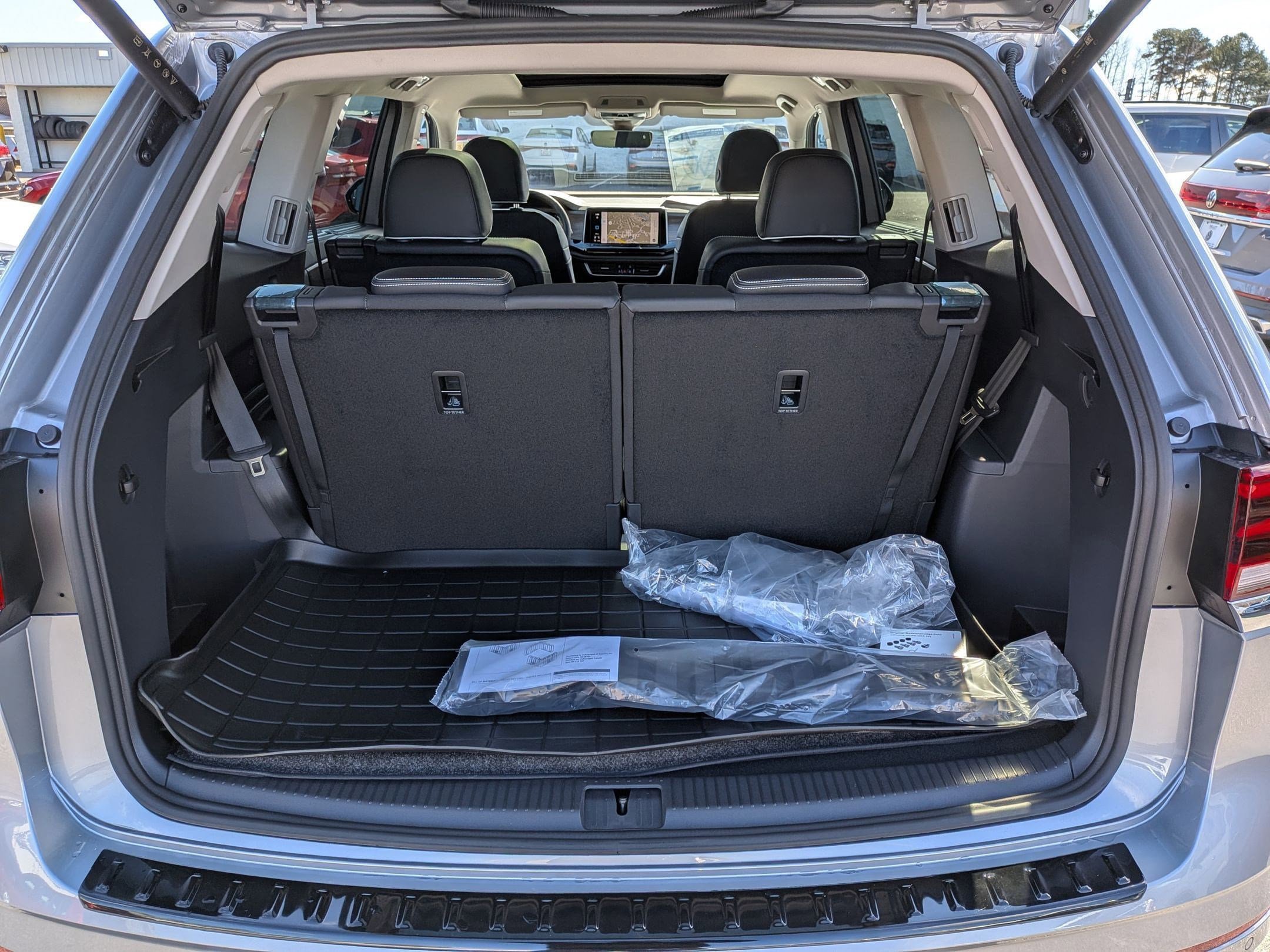 New 2026 Volkswagen Atlas SEL Premium R-Line AWD/4WD image 34