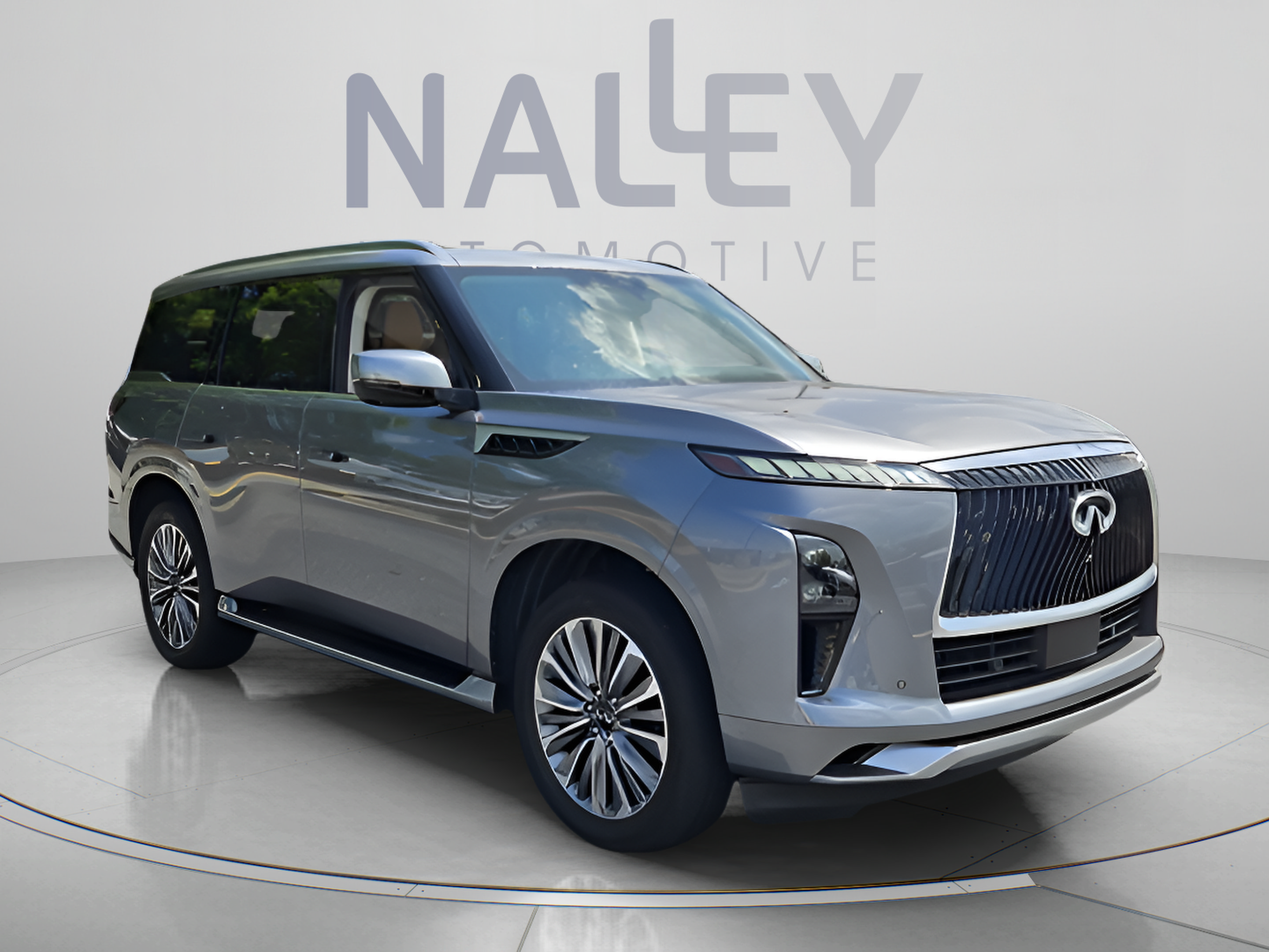 Used 2025 INFINITI QX80 Sensory AWD/4WD image 7