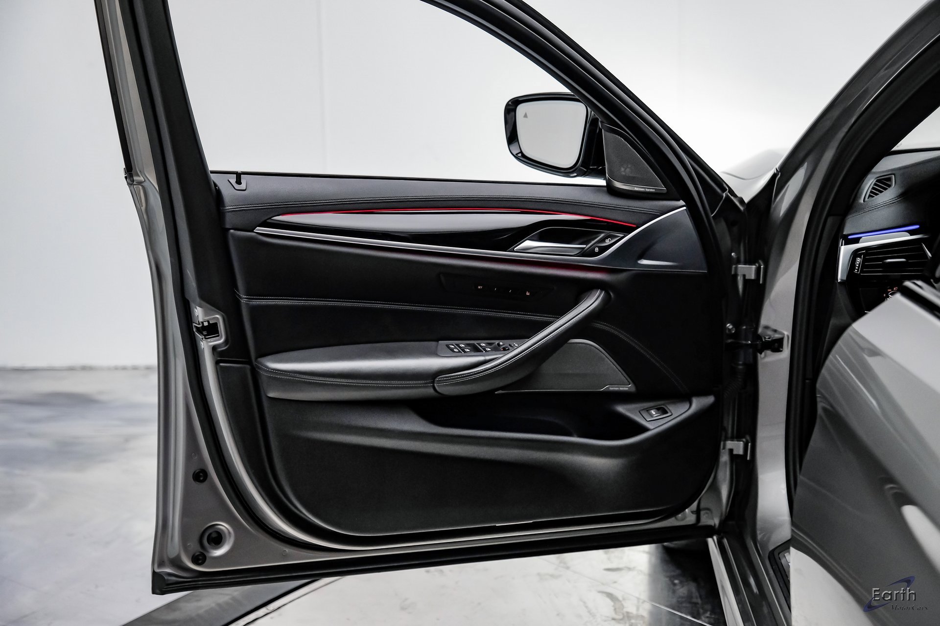 Used 2022 BMW M5 w/ Competition Package image 80