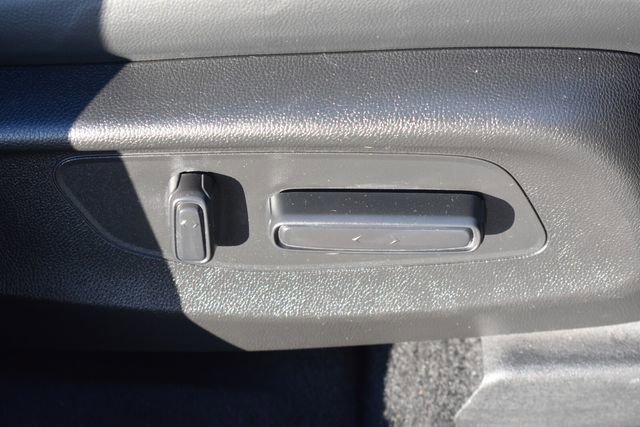 Used 2024 Honda CR-V Sport Touring image 12