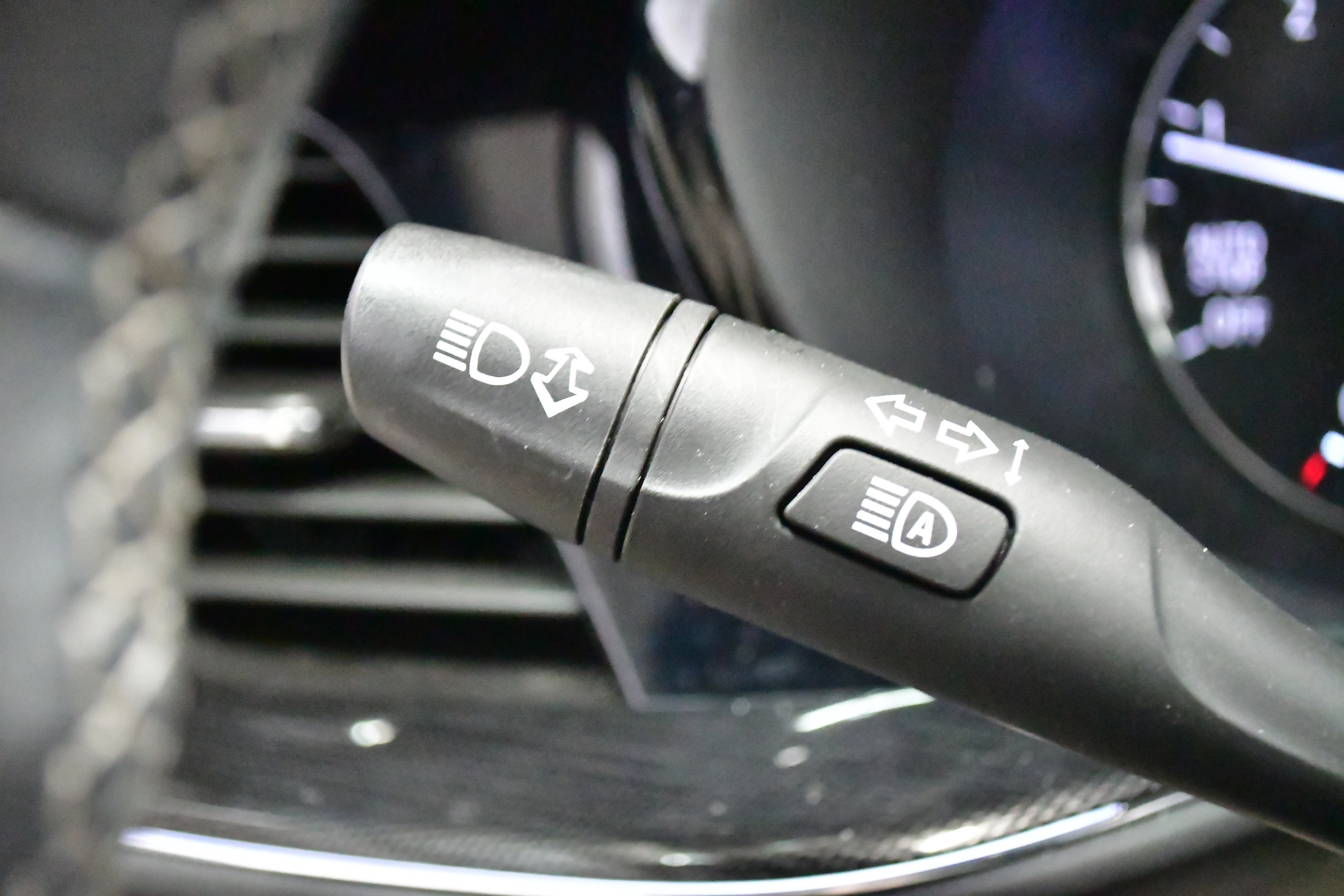 Used 2022 Buick Envision Preferred image 37