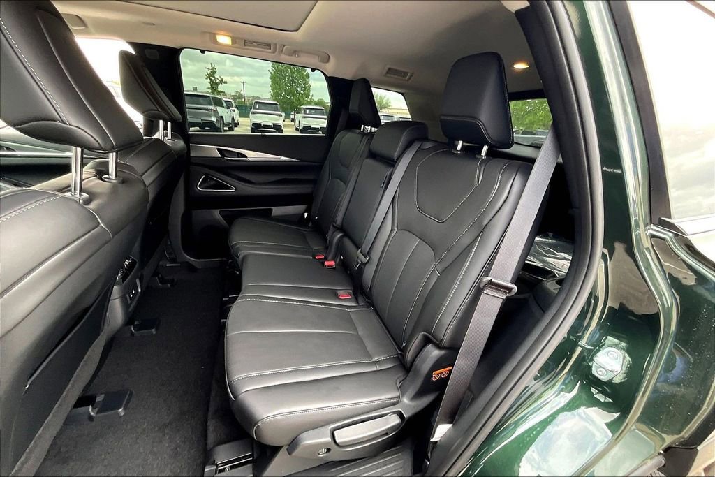 New 2026 INFINITI QX60 Luxe FWD image 14