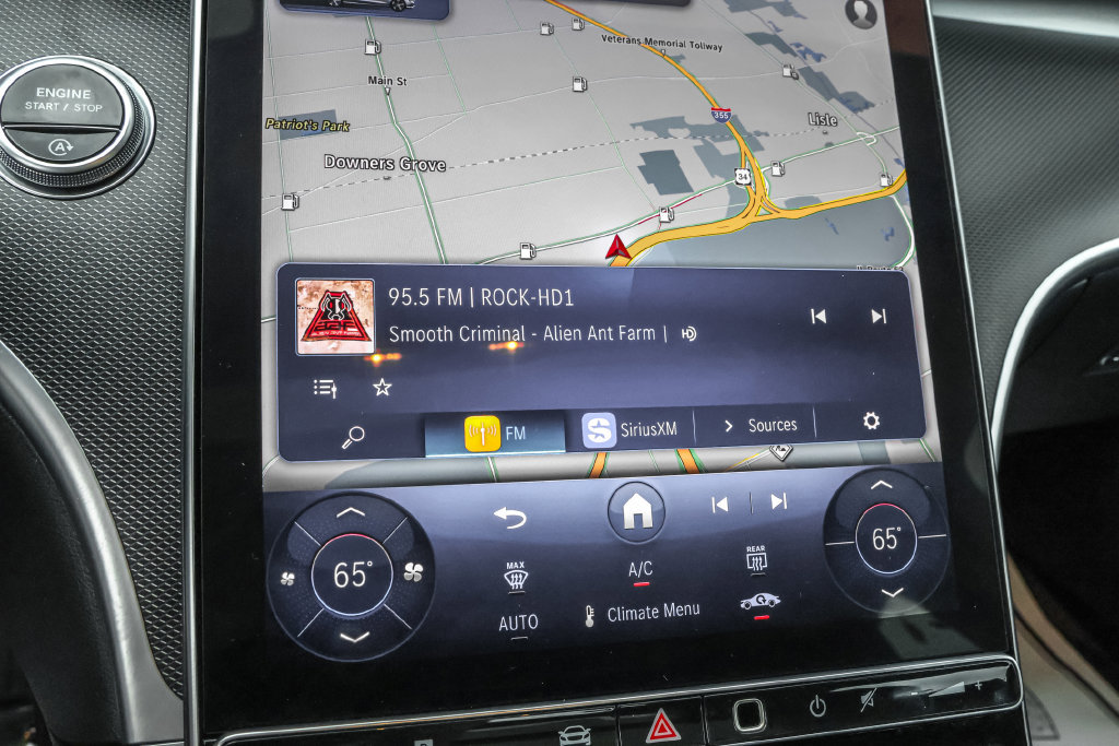 Used 2025 Mercedes-Benz C 300 4MATIC Sedan image 24