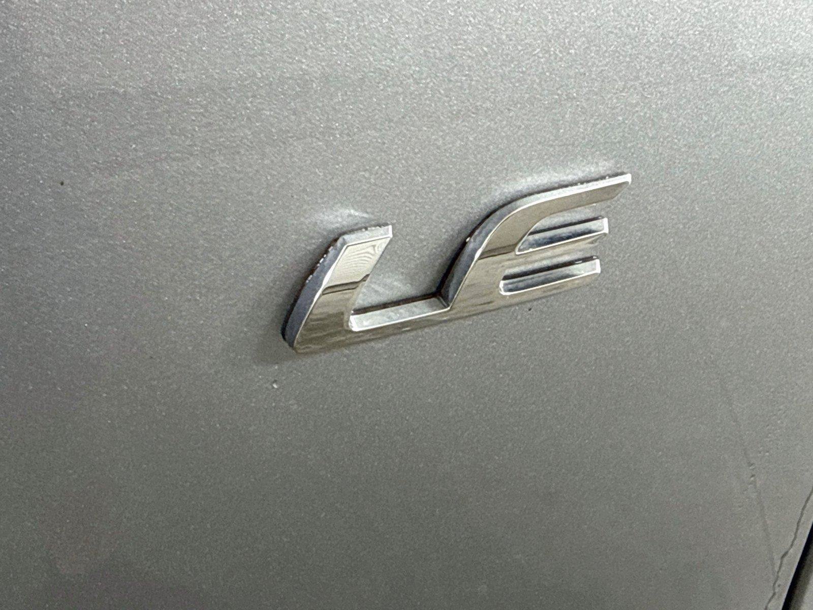 Used 2023 Toyota Corolla Cross LE FWD image 39