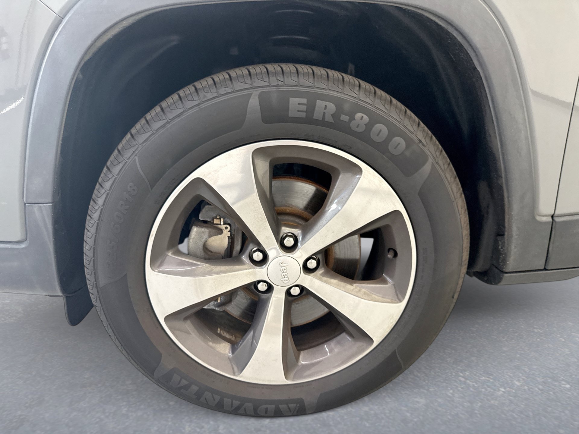 Used 2020 Jeep Cherokee Limited AWD/4WD image 27