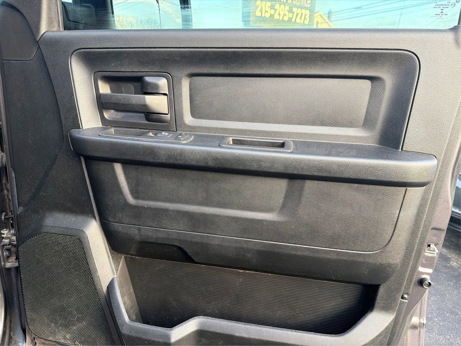 Used 2017 RAM 1500 Express w/ Express Value Package image 18