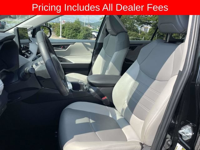 Used 2024 Toyota RAV4 XLE Premium w/ Weather Package AWD/4WD image 18