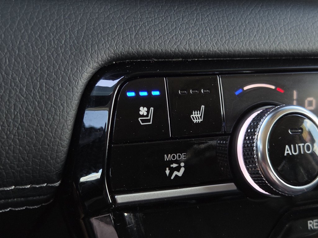 Certified 2024 Honda Pilot Elite image 26