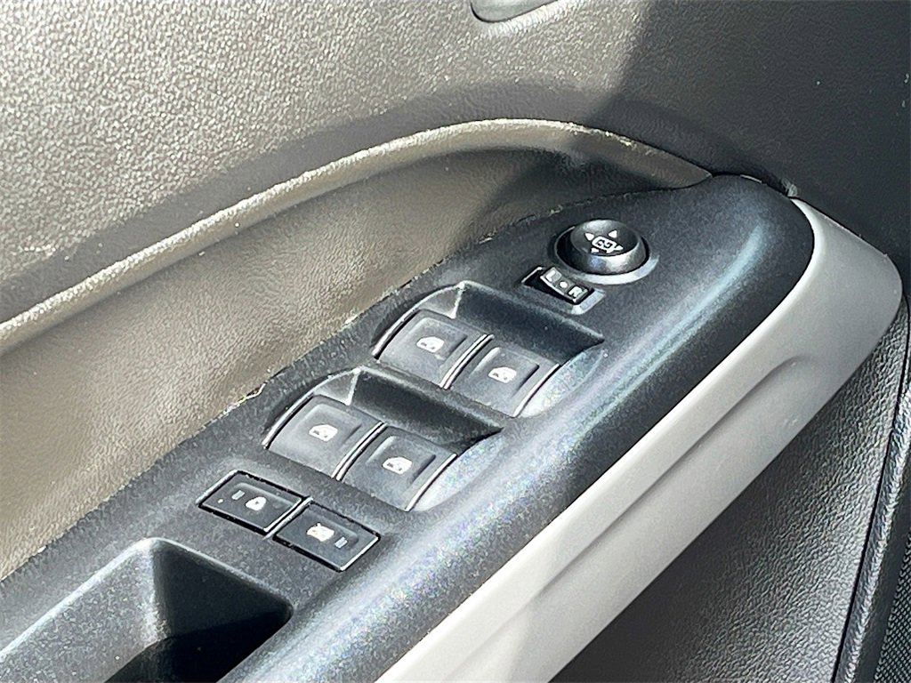 Used 2021 Chevrolet Colorado LT w/ LT Convenience Package image 17