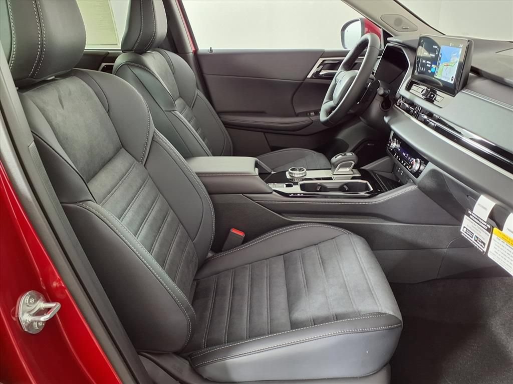 New 2026 Mitsubishi Outlander SE FWD image 9