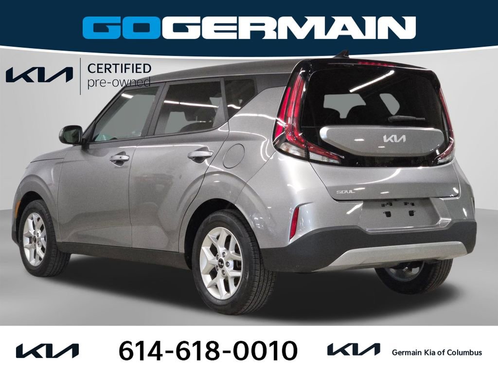 Certified 2023 Kia Soul S FWD image 11