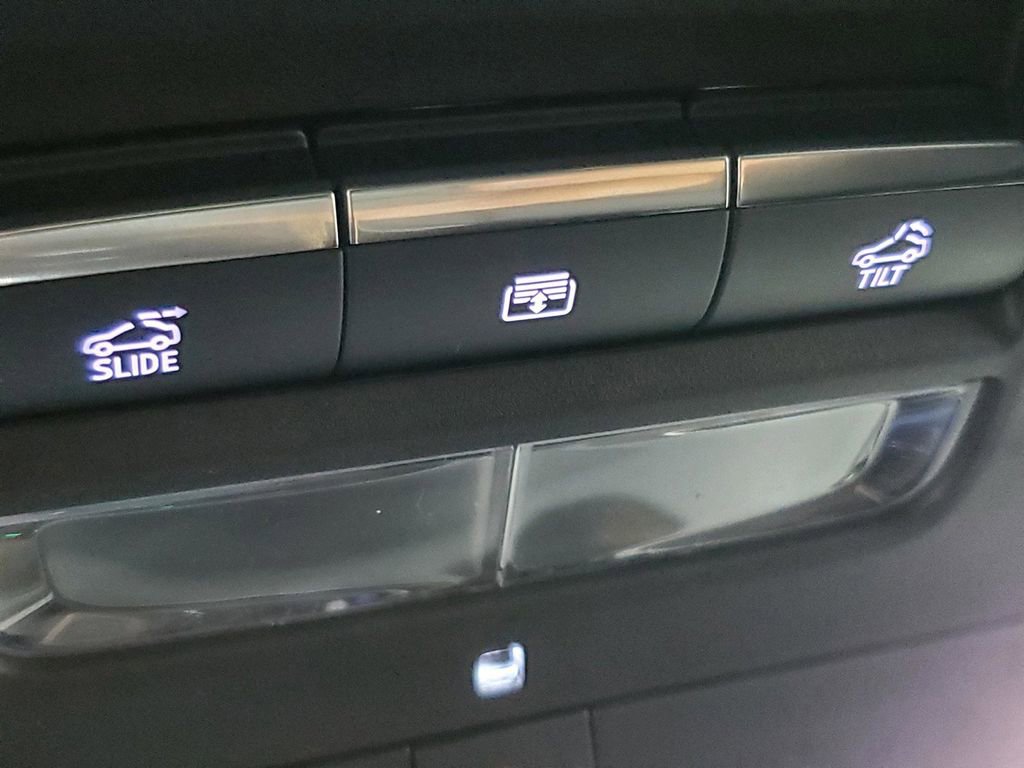 New 2026 Buick Enclave Avenir w/ Super Cruise Package image 17