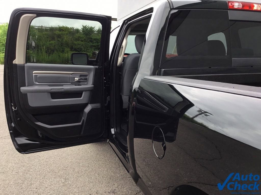 Used 2018 RAM 2500 Big Horn AWD/4WD image 34