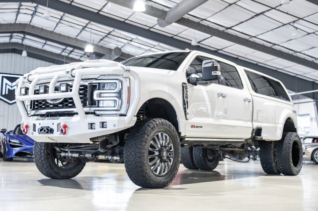 Used 2023 Ford F350 King Ranch w/ Chrome Package AWD/4WD image 2