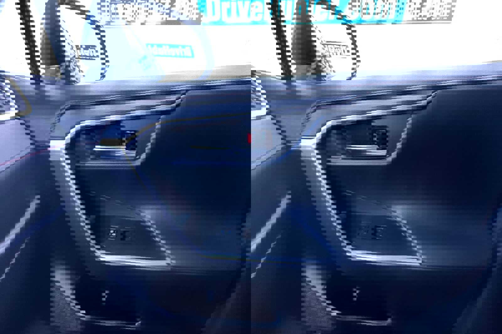 Used 2020 Toyota RAV4 TRD Off-Road image 37