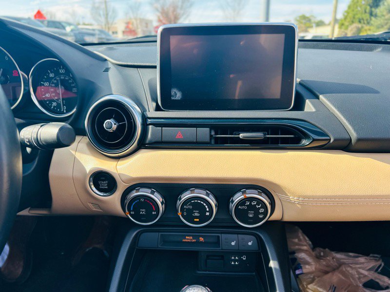 Used 2016 MAZDA MX-5 Miata Grand Touring image 21