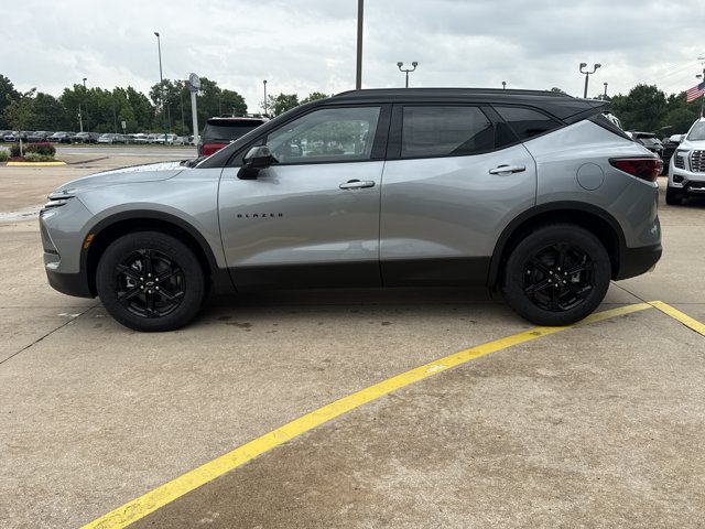 New 2026 Chevrolet Blazer LT w/ Convenience Package AWD/4WD image 11