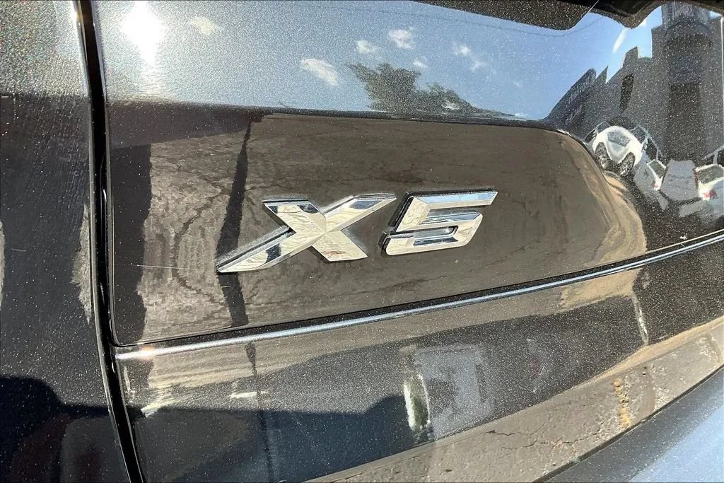 Used 2019 BMW X5 xDrive40i w/ Convenience Package AWD/4WD image 24