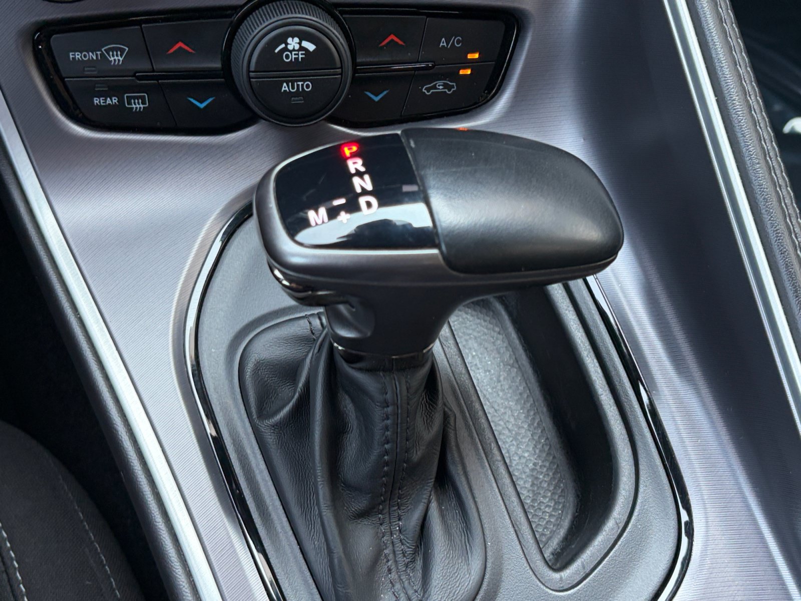 Used 2019 Dodge Challenger SXT AWD/4WD image 25