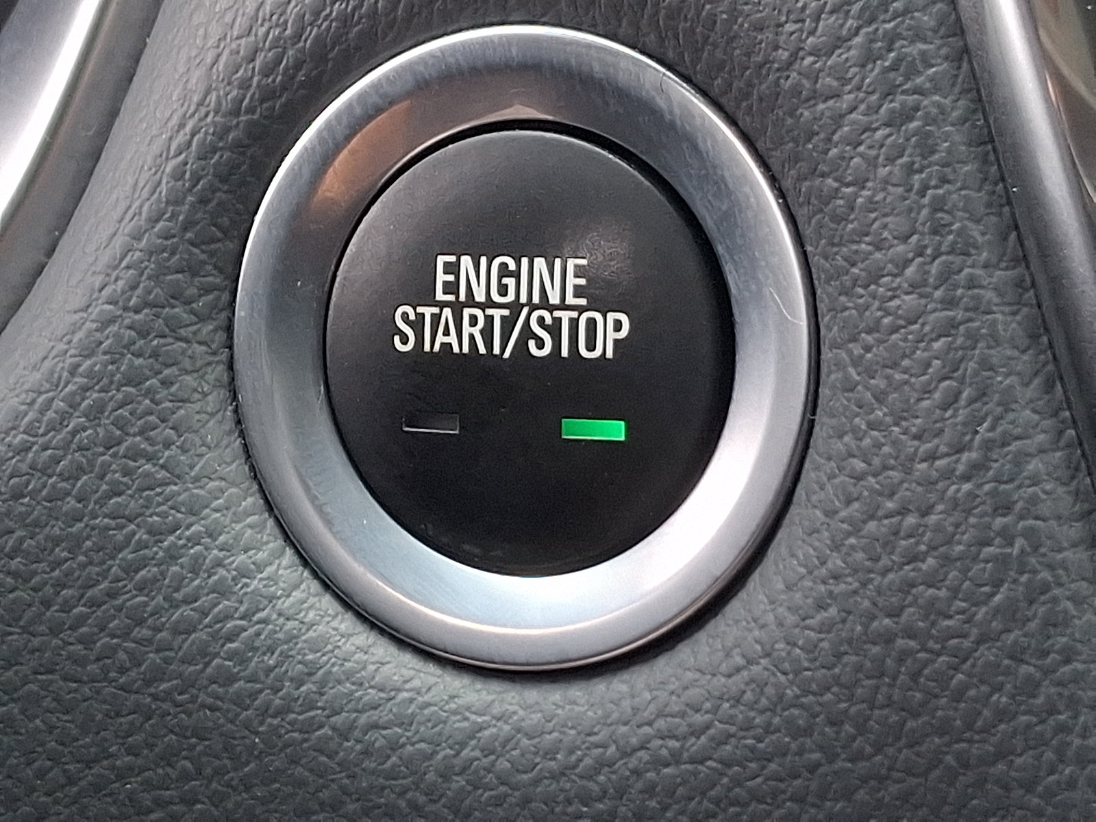 Used 2019 Chevrolet Traverse LT FWD image 22
