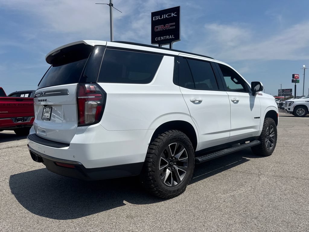 Used 2022 Chevrolet Tahoe Z71 w/ Luxury Package AWD/4WD image 7