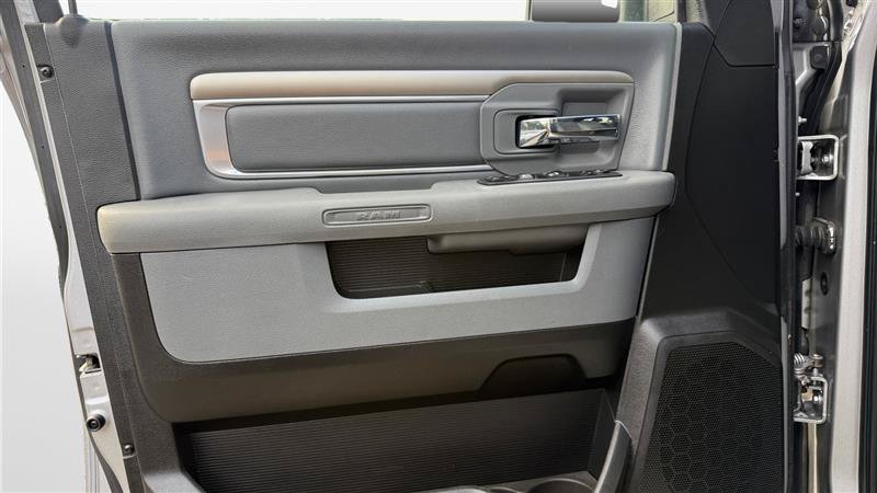 Used 2019 RAM 1500 Big Horn AWD/4WD image 11