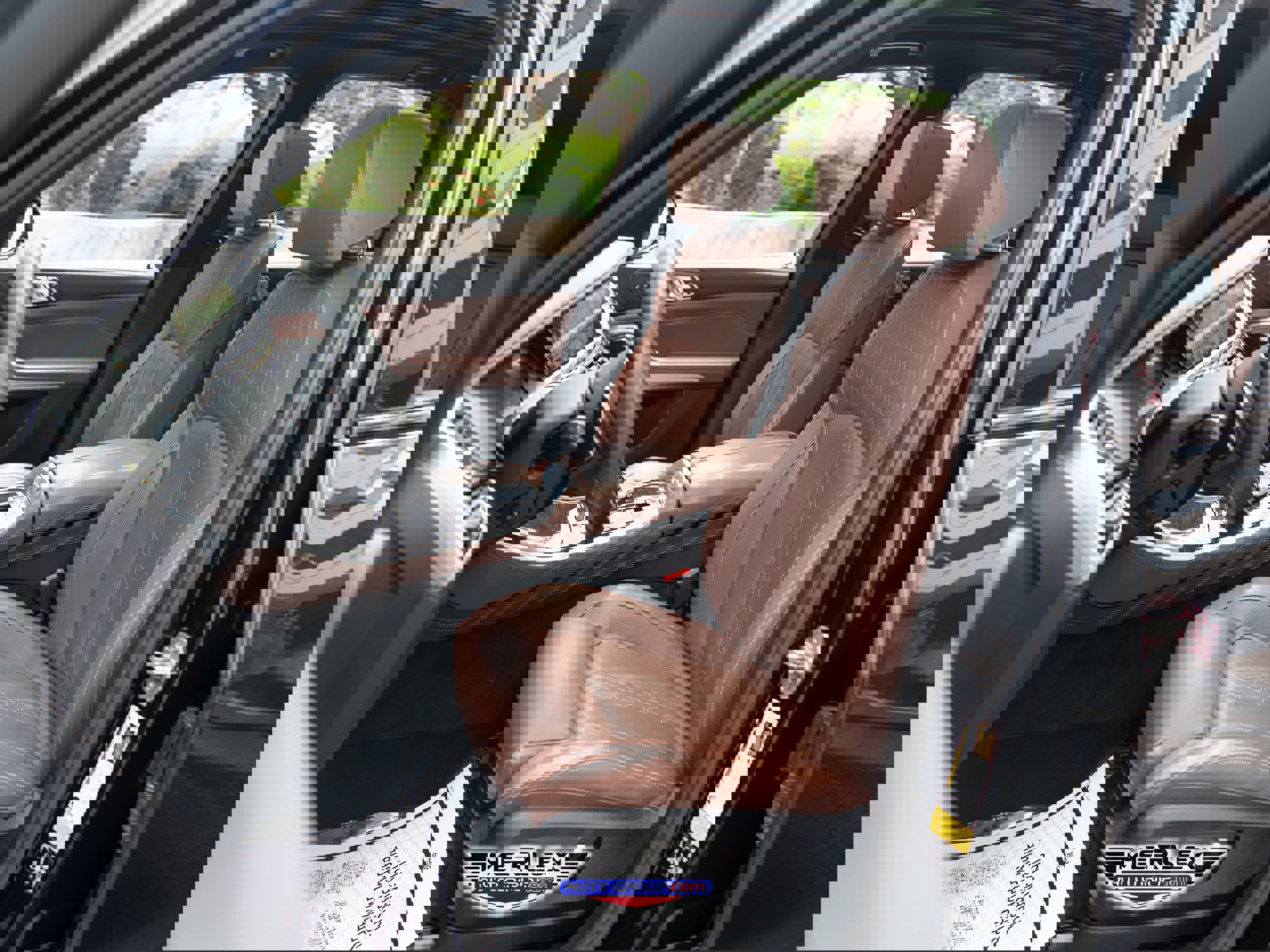 Used 2020 BMW X5 xDrive40i w/ M Sport Package image 16