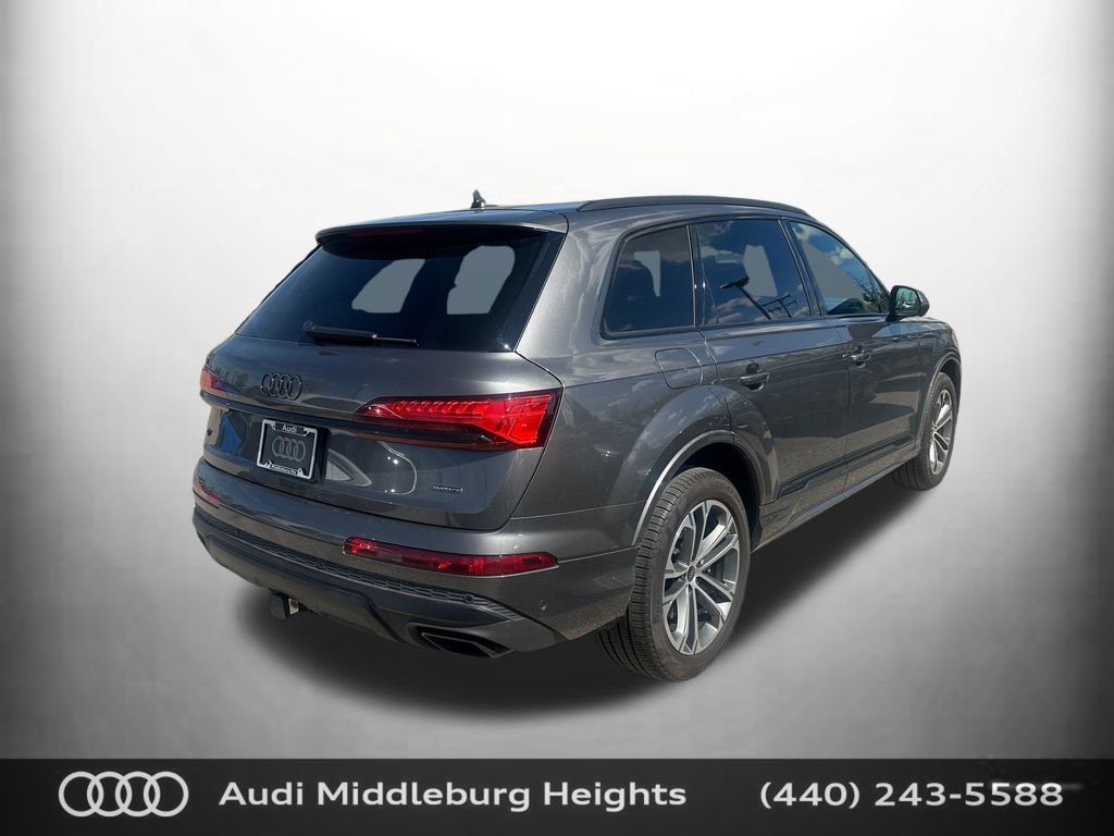 Certified 2026 Audi Q7 3.0T Premium w/ Convenience Plus Package AWD/4WD image 9