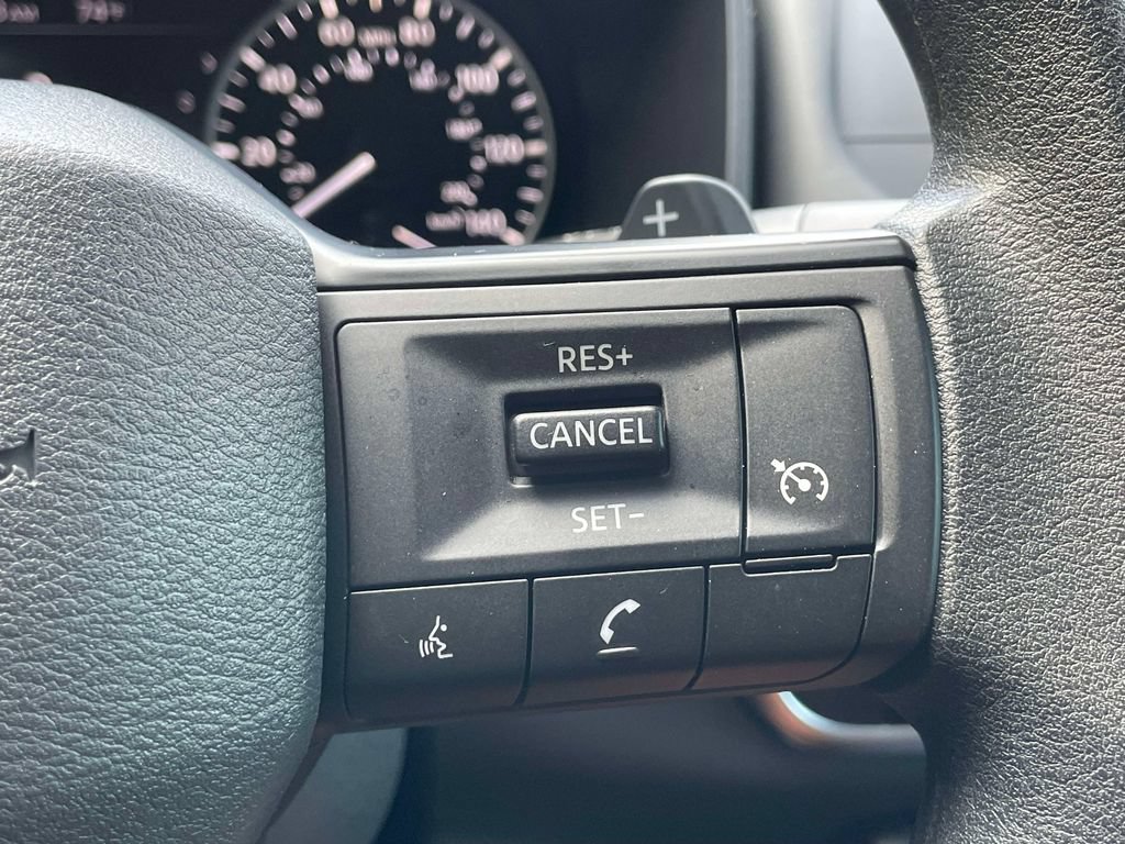 Used 2026 Nissan Rogue S FWD image 22