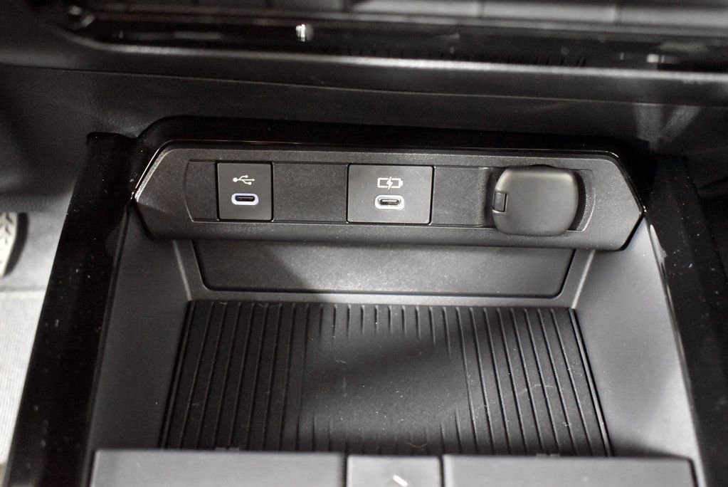 New 2026 Toyota Prius Plug-In Hybrid image 37