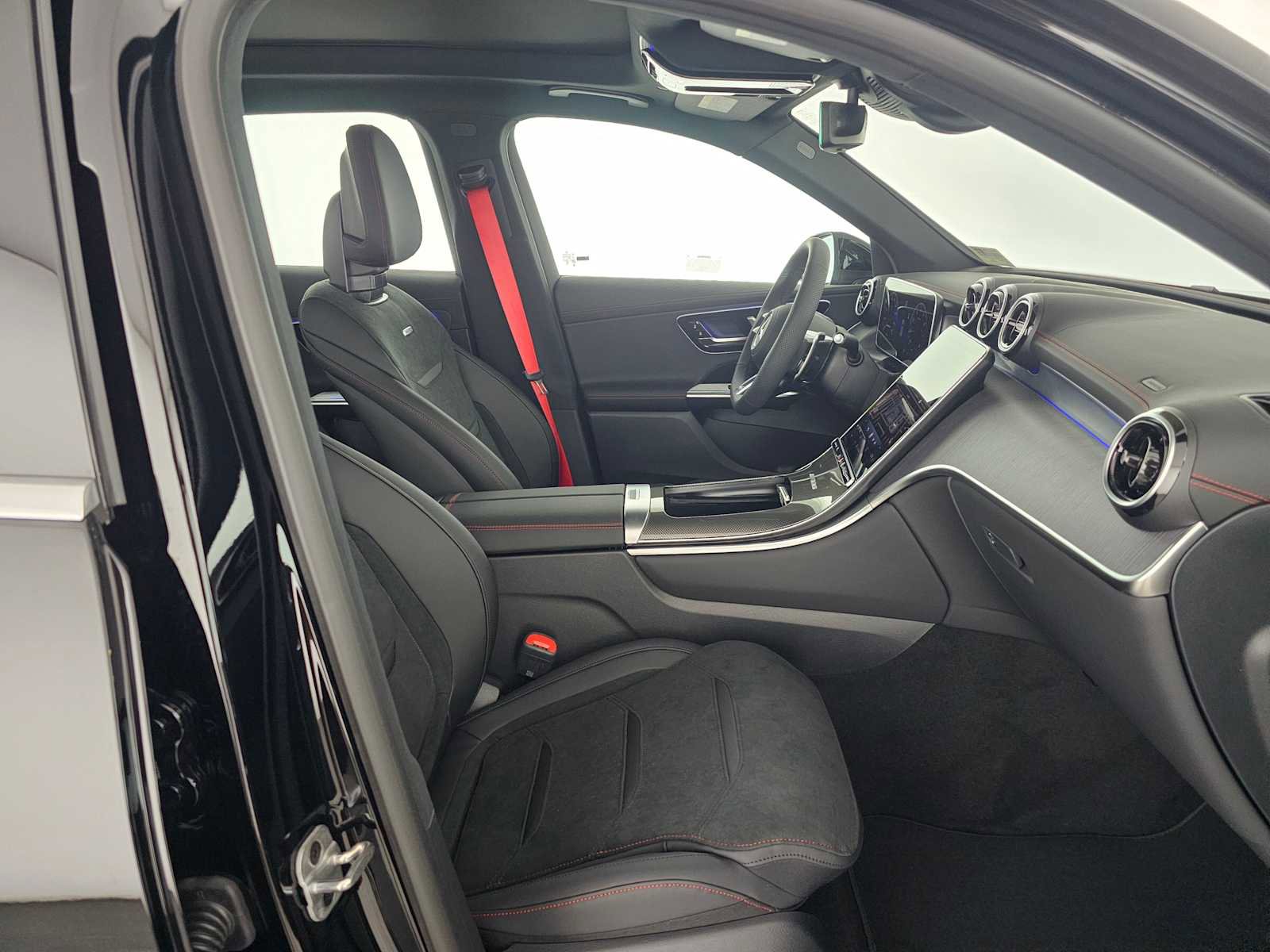New 2026 Mercedes-Benz GLC 43 AMG 4MATIC image 10