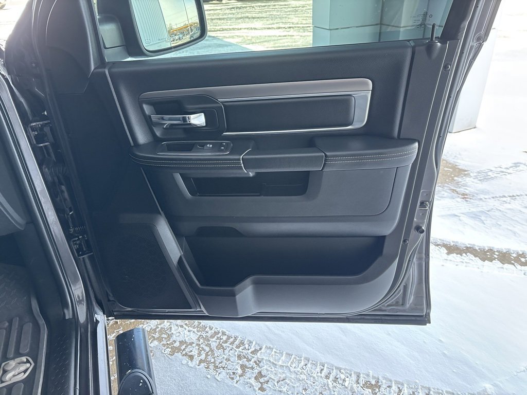 Used 2021 RAM 1500 Classic Warlock image 28