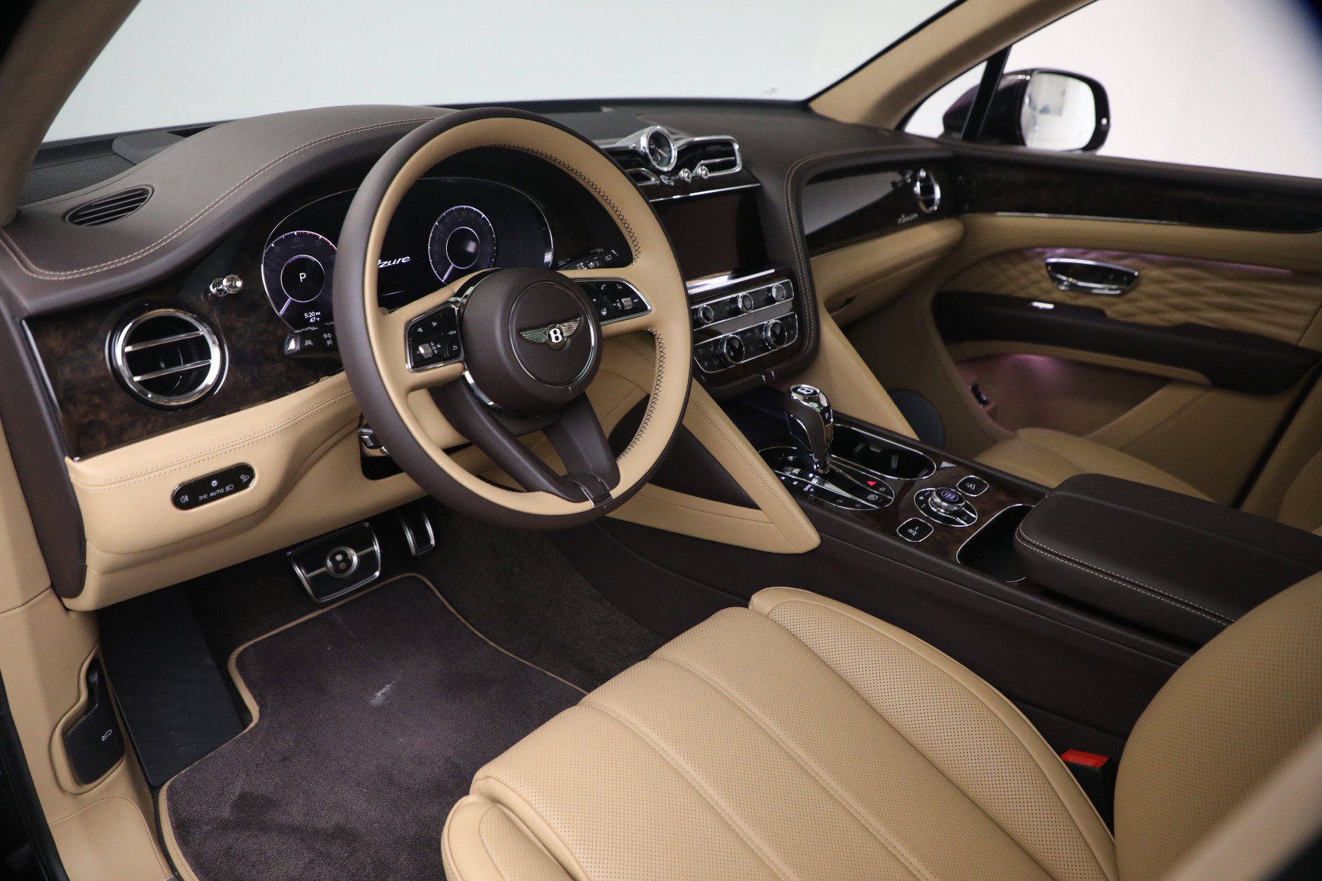 New 2026 Bentley Bentayga AWD/4WD image 19