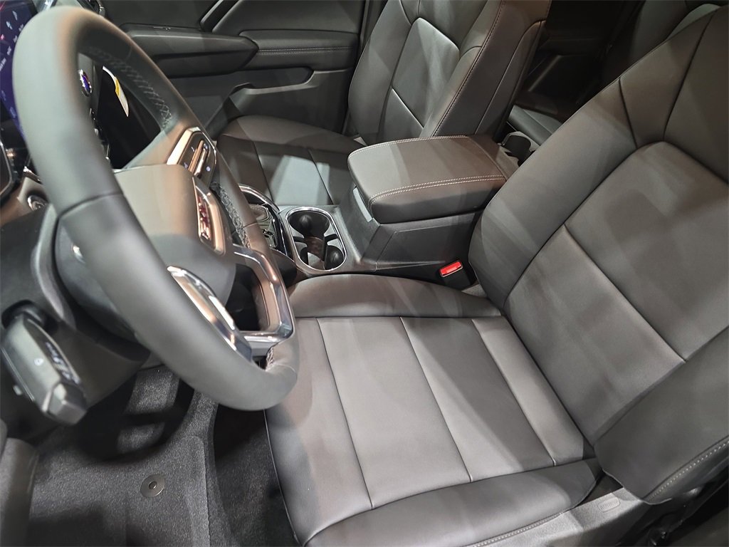 New 2026 GMC Canyon Elevation w/ Convenience Package image 15