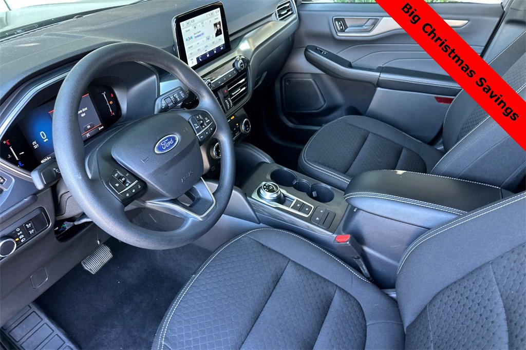 Used 2025 Ford Escape Active image 12