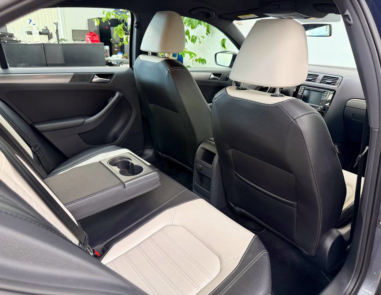 Used 2016 Volkswagen Jetta Sport image 60