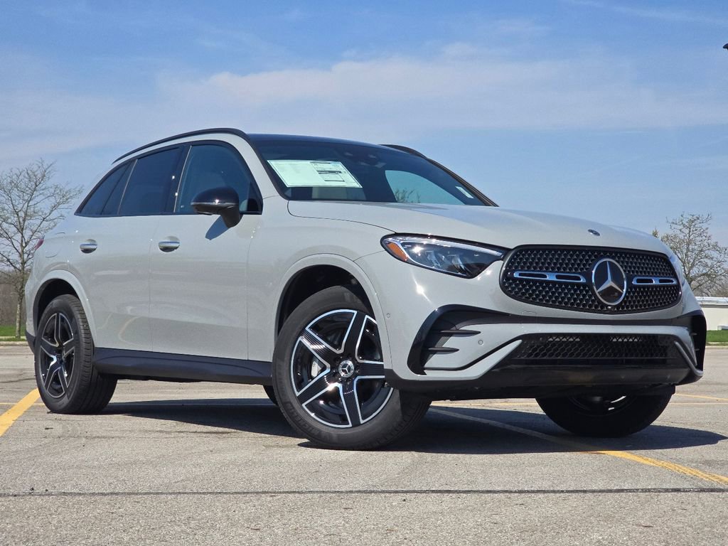 New 2026 Mercedes-Benz GLC 300 4MATIC image 2