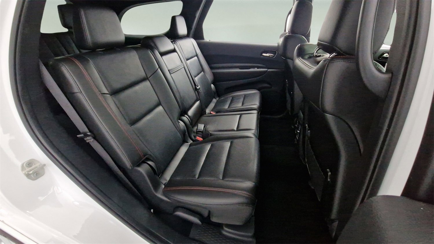 Used 2023 Dodge Durango GT image 27