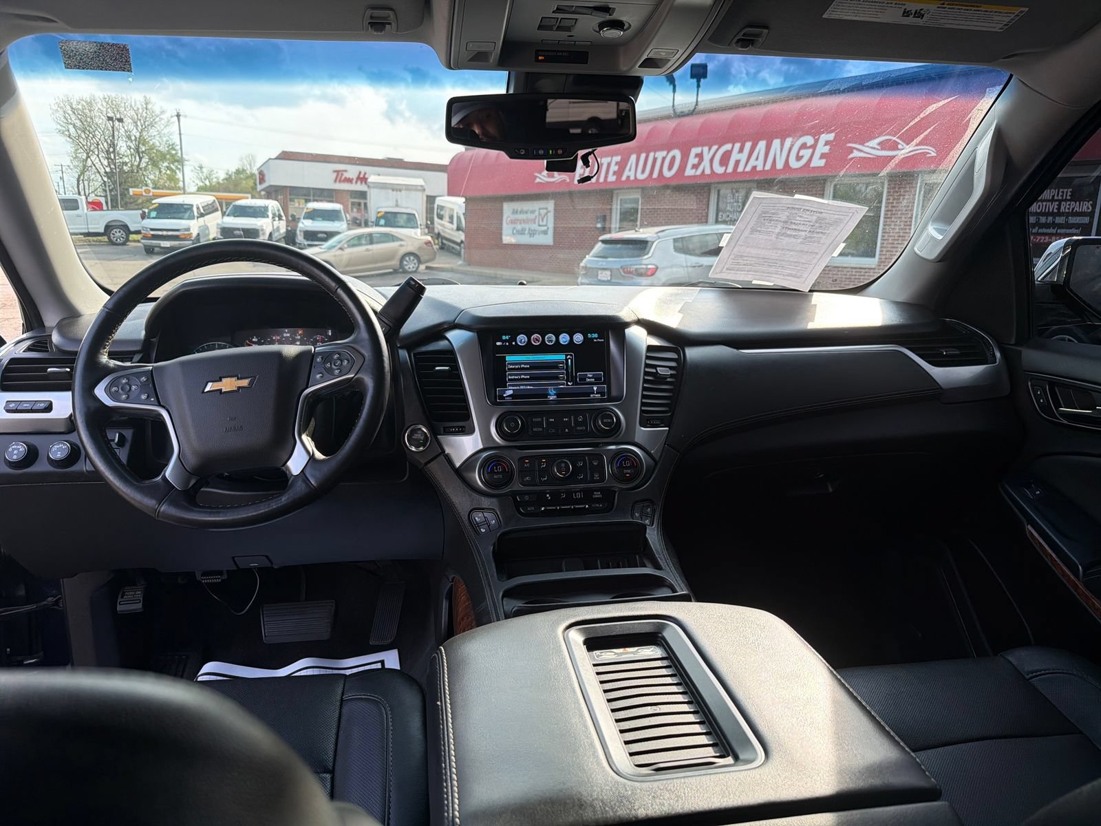 Used 2020 Chevrolet Suburban Premier AWD/4WD image 13